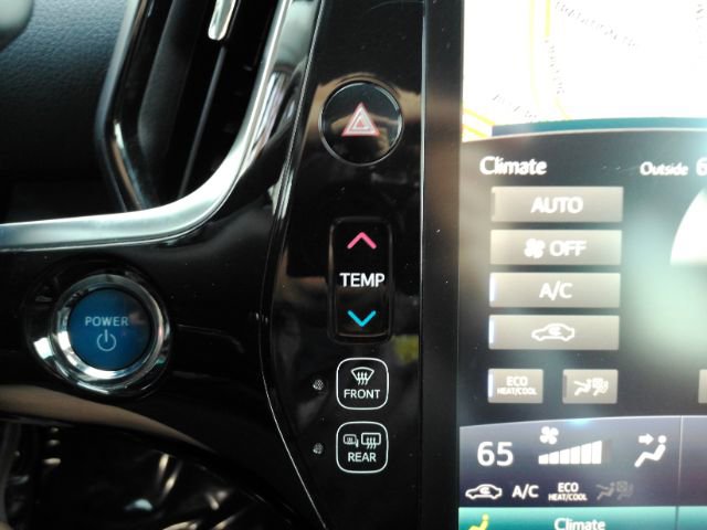 Used 2021 Toyota Prius Prime XLE image 40