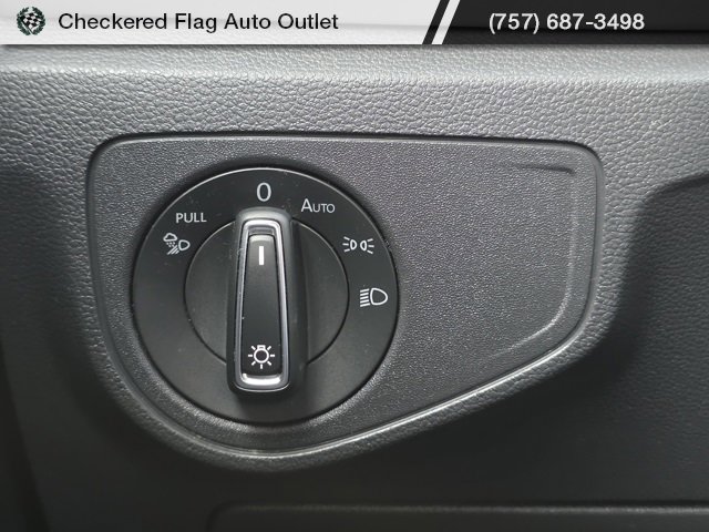 Used 2021 Volkswagen Atlas Cross Sport SEL Premium image 27