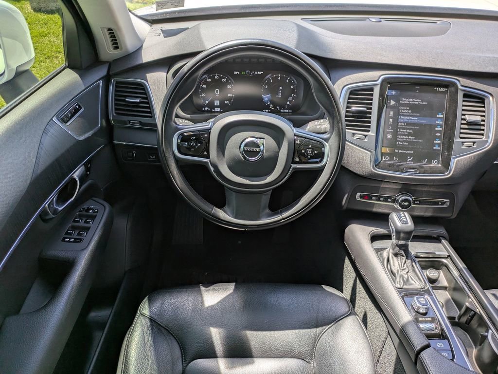Used 2020 Volvo XC90 T6 Momentum w/ Protection Package Premier AWD/4WD image 16