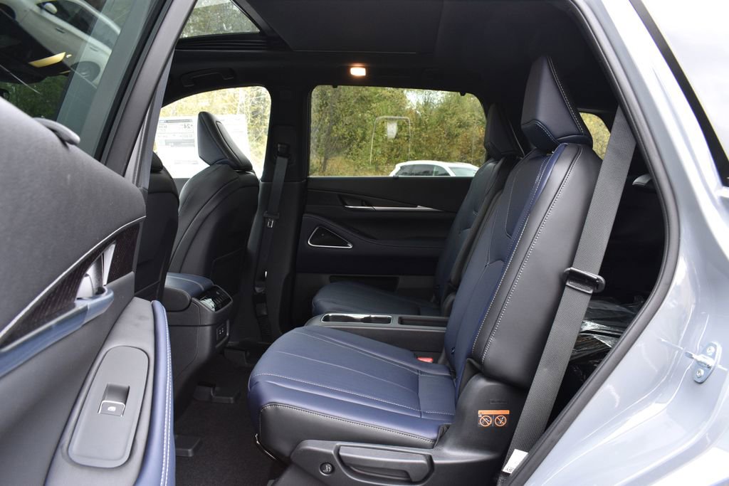 Used 2026 INFINITI QX60 Sport w/ Dark Cargo Package AWD/4WD image 28