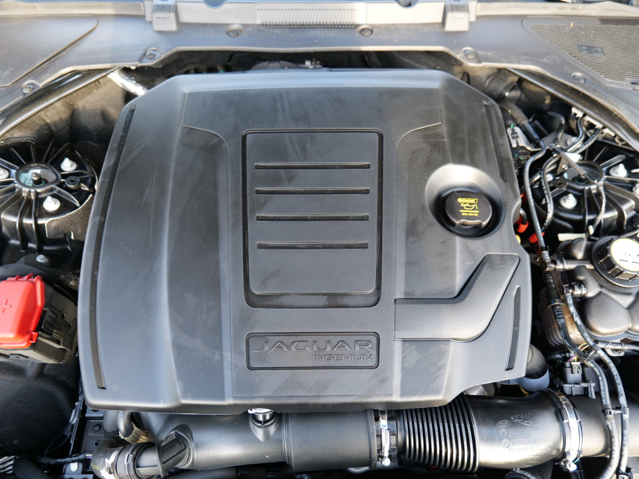 Used 2024 Jaguar XF R-Dynamic SE image 53