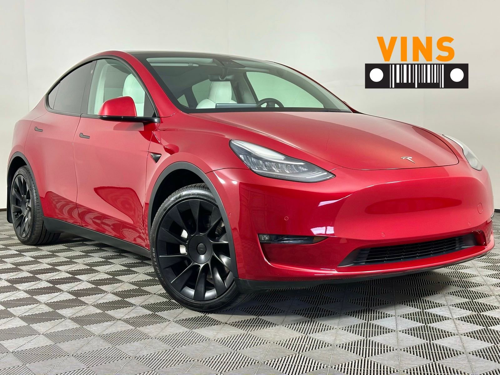 Used 2021 Tesla Model Y Long Range AWD/4WD video 1