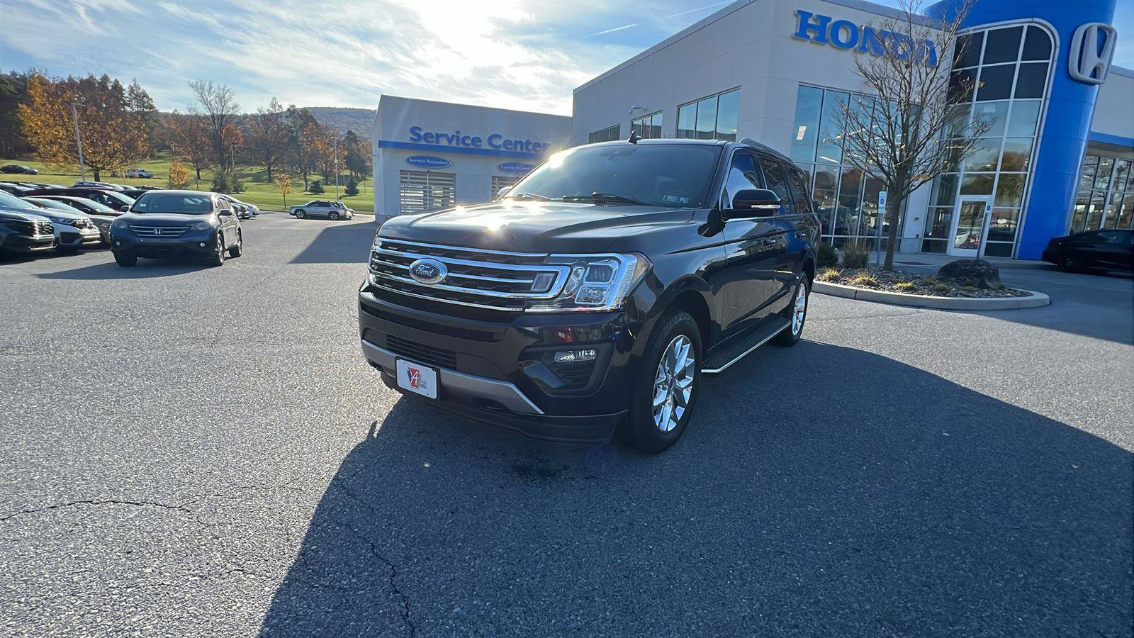 Used 2021 Ford Expedition XLT image 8