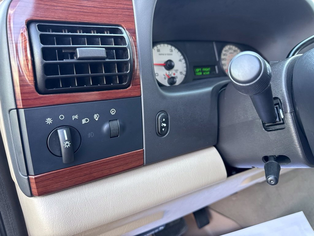 Used 2006 Ford F250 Lariat AWD/4WD image 19