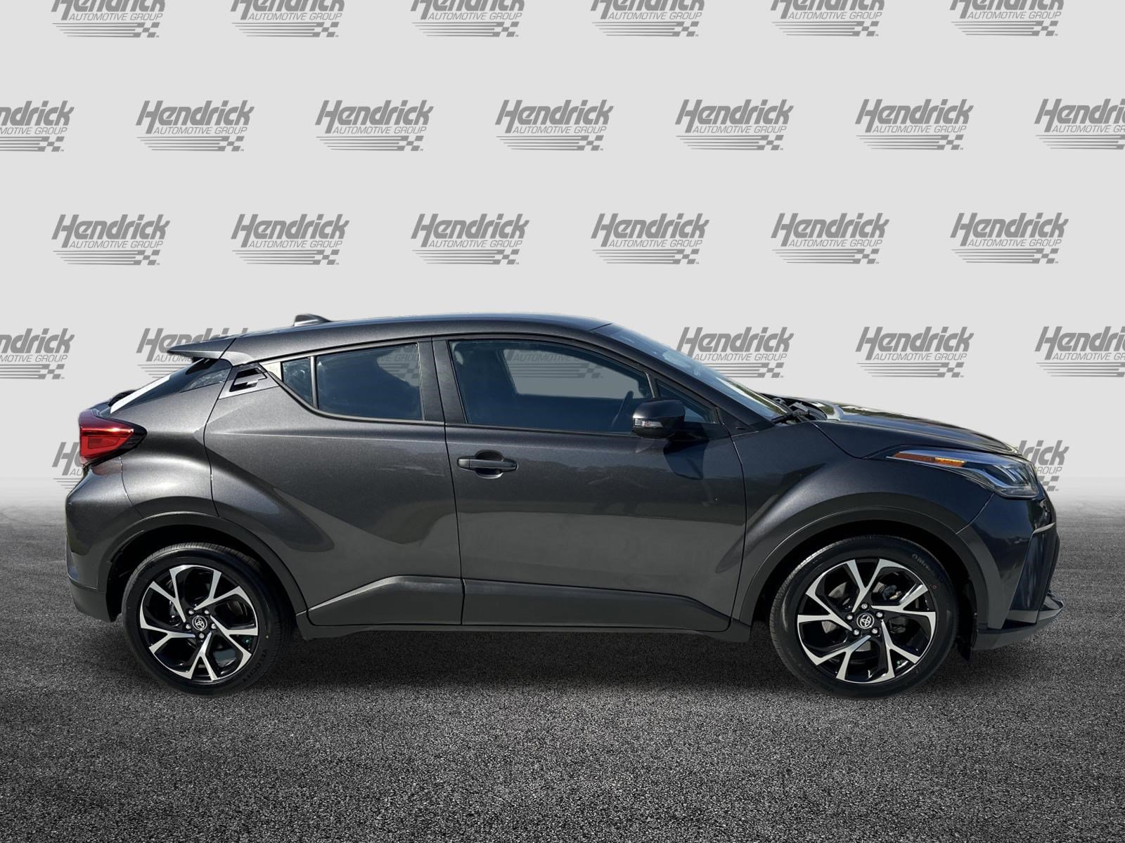 Used 2021 Toyota C-HR XLE FWD image 11