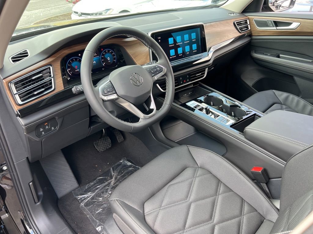 New 2026 Volkswagen Atlas SE image 14