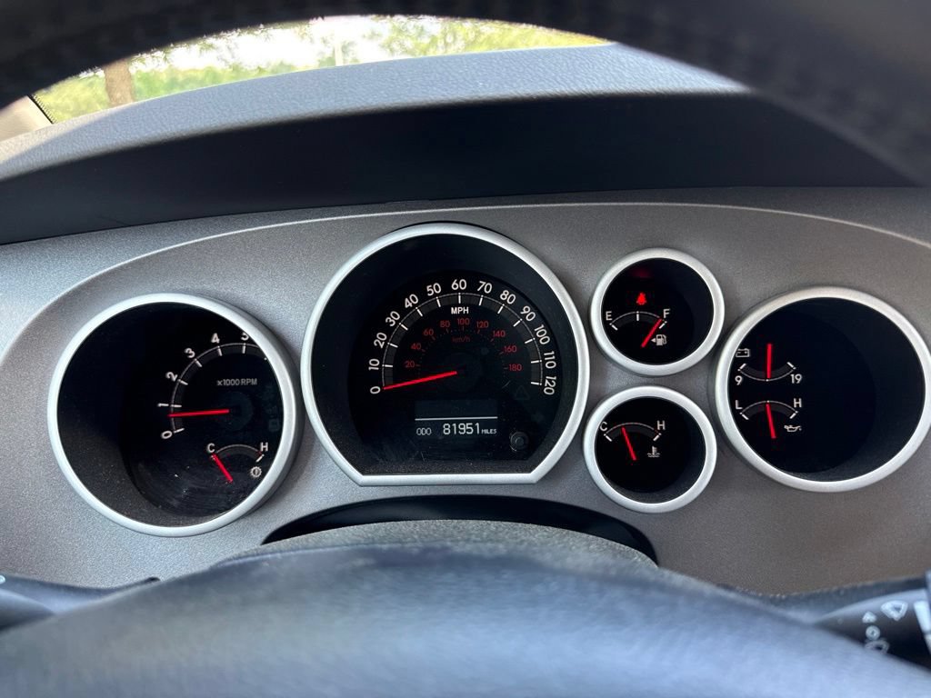Used 2012 Toyota Tundra Limited AWD/4WD image 12