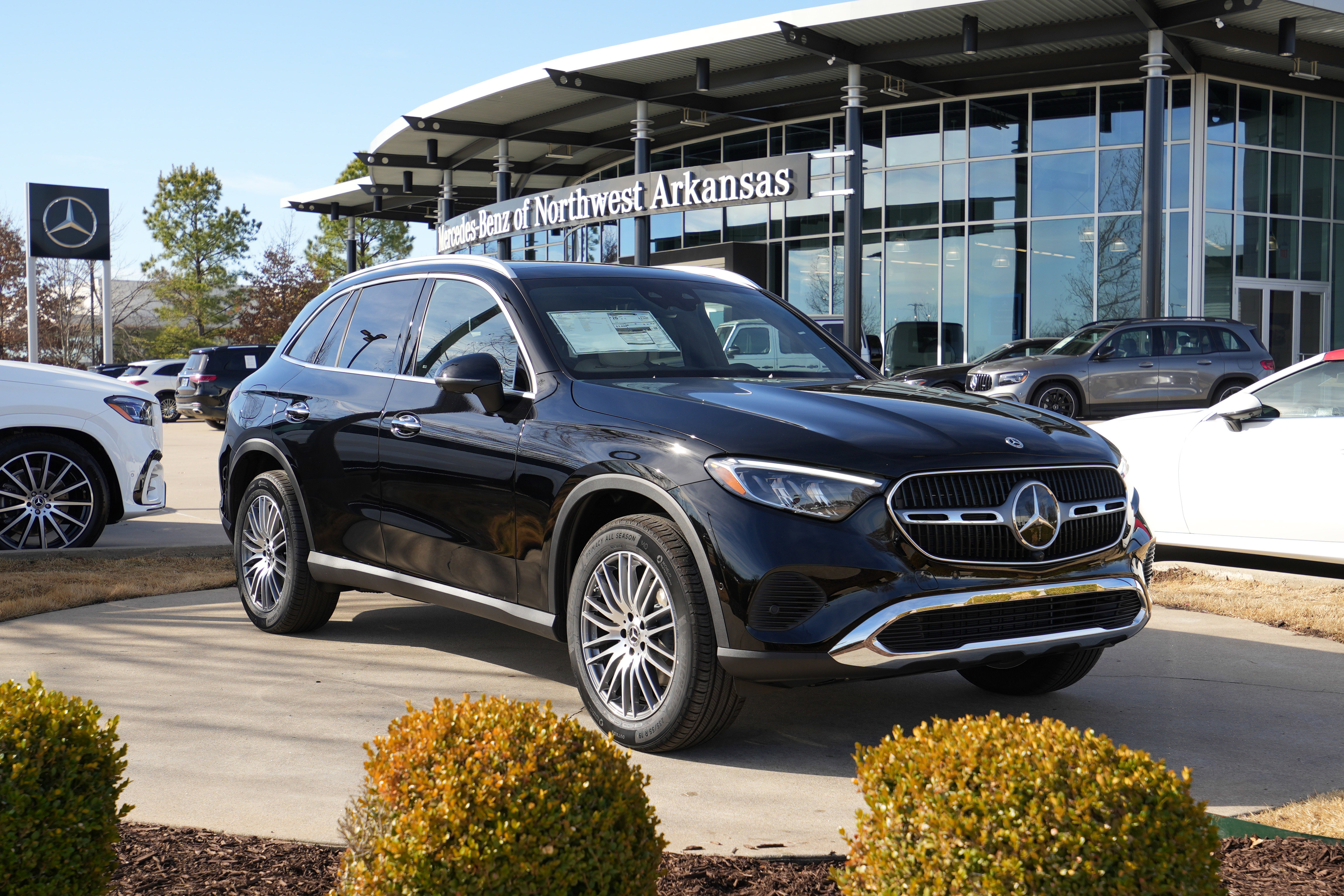 New 2026 Mercedes-Benz GLC 300 4MATIC image 1