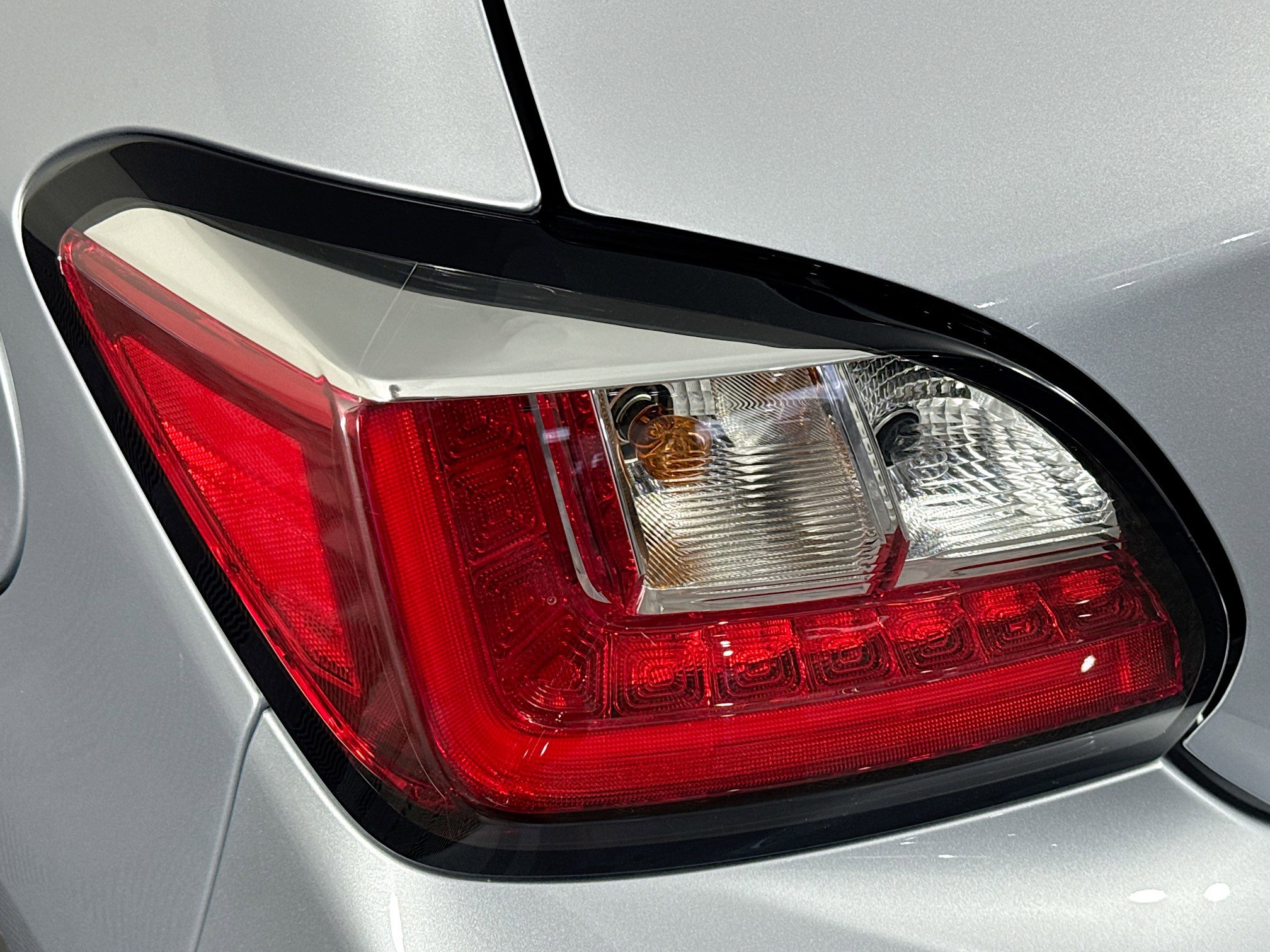 Used 2024 Mitsubishi Mirage ES FWD image 41