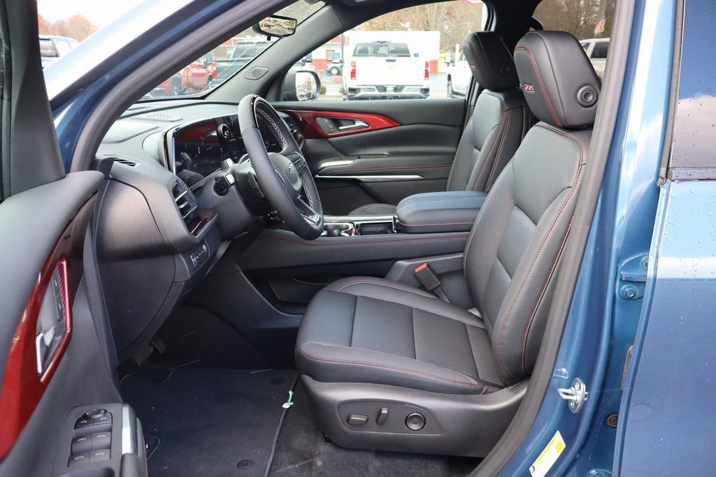 New 2026 Chevrolet Traverse Z71 w/ Enhanced Driving Package AWD/4WD image 5
