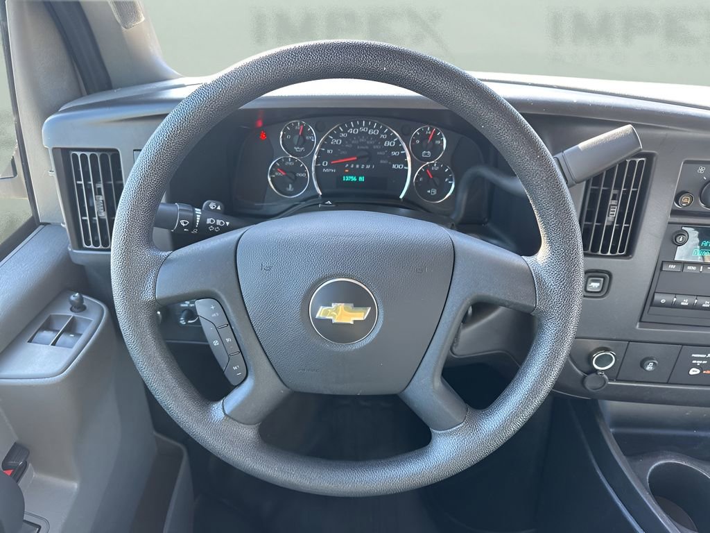 Used 2024 Chevrolet Express 2500 w/ Driver Convenience Package RWD image 12