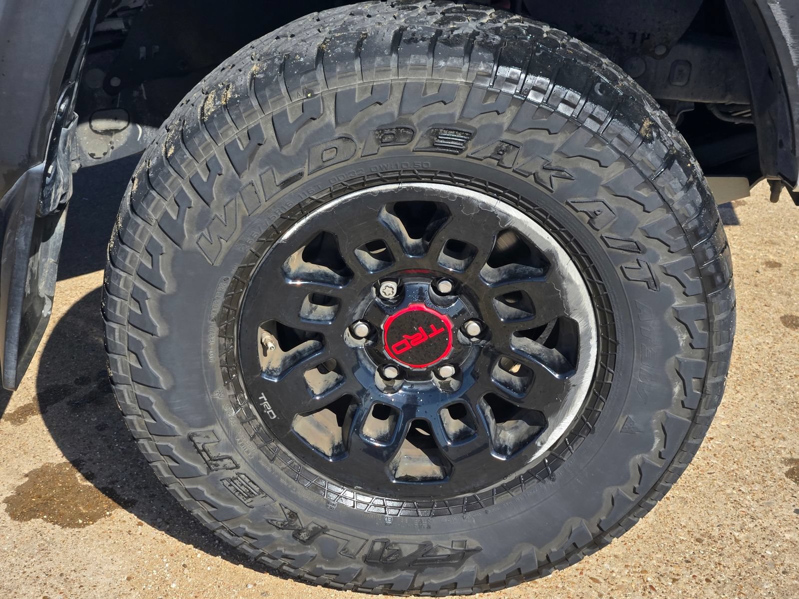 Used 2017 Toyota Tacoma TRD Pro AWD/4WD image 8