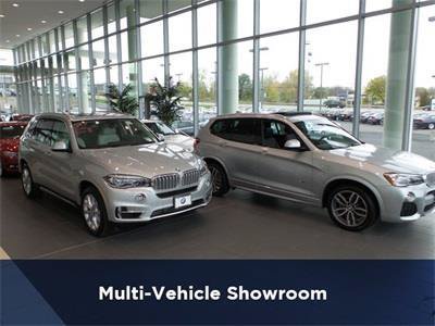 Used 2023 BMW 330i xDrive Sedan w/ Premium Package AWD/4WD image 30