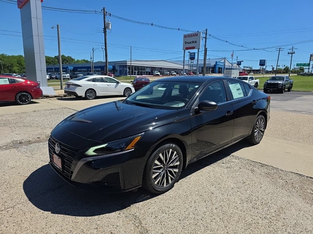 New 2026 Nissan Altima 2.5 SV FWD image 8