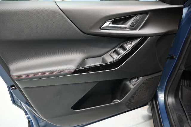 New 2027 Chevrolet Equinox RS FWD image 27