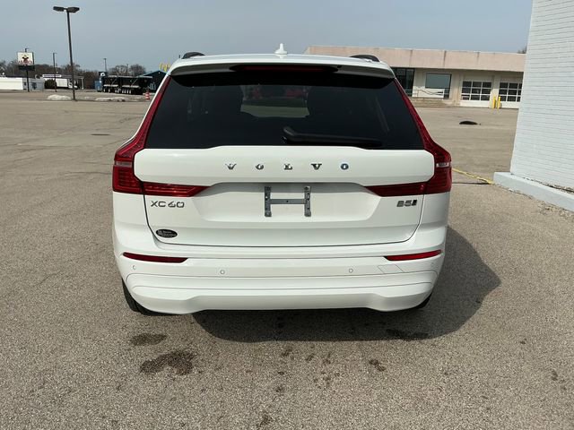 Used 2022 Volvo XC60 B5 Momentum AWD/4WD image 20