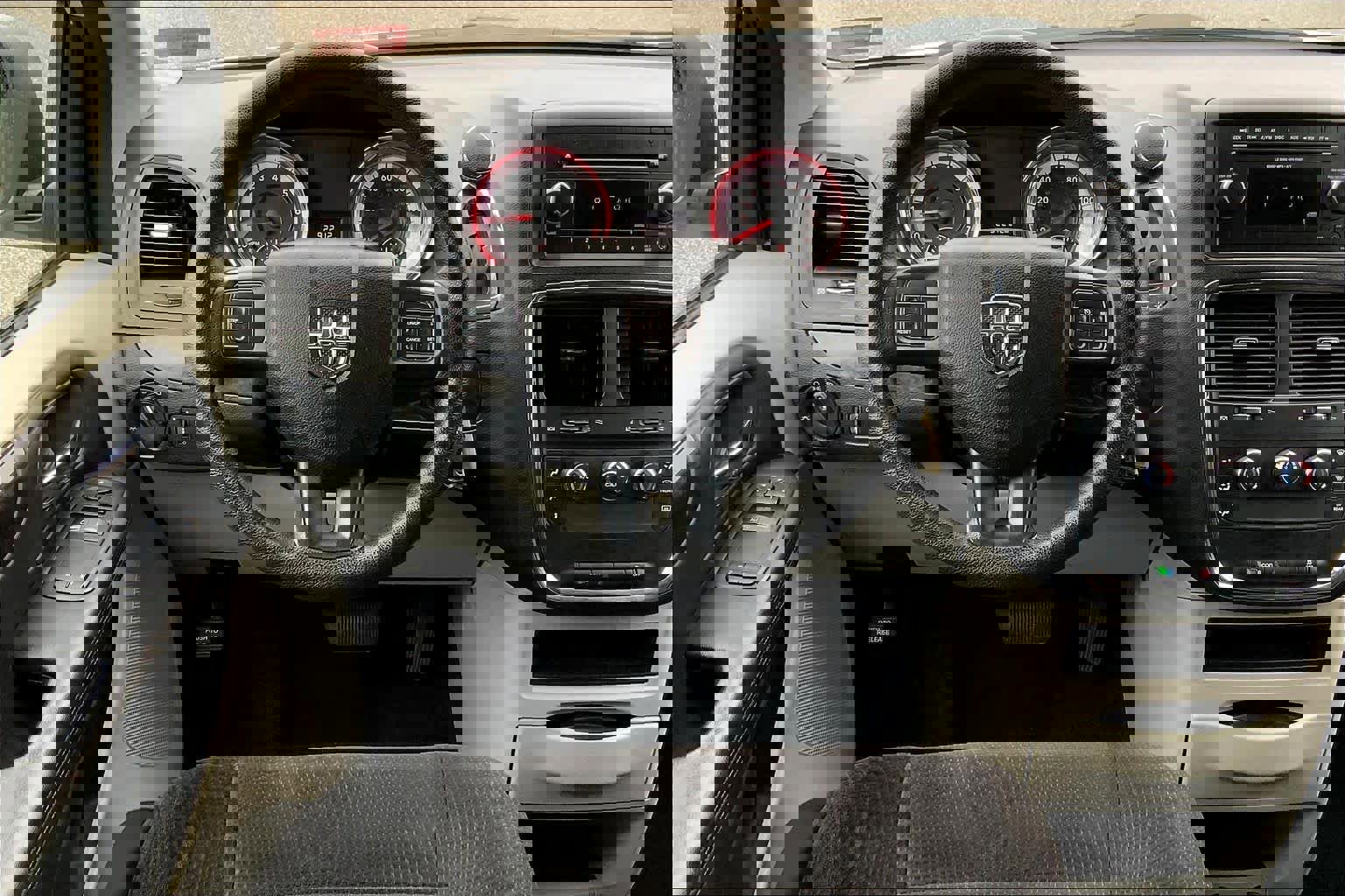 Used 2014 Dodge Grand Caravan American Value Package image 6