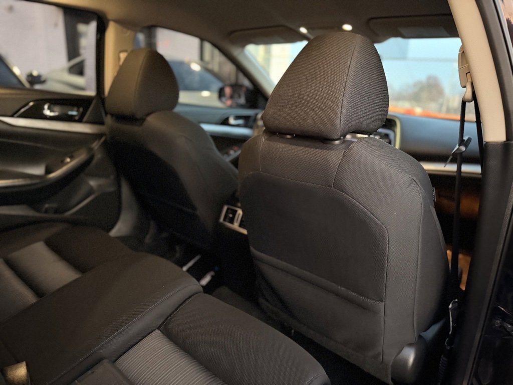 Used 2017 Nissan Maxima 3.5 S image 16