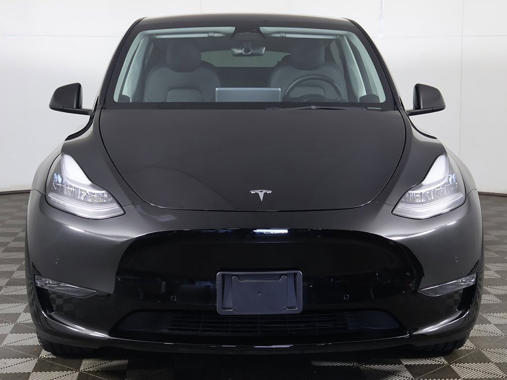 Used 2023 Tesla Model Y Long Range image 13