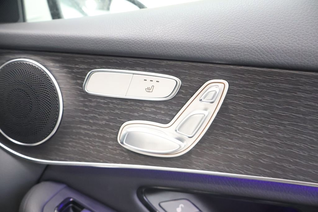 Certified 2022 Mercedes-Benz GLC 300 4MATIC w/ Driver Assistance Package image 22