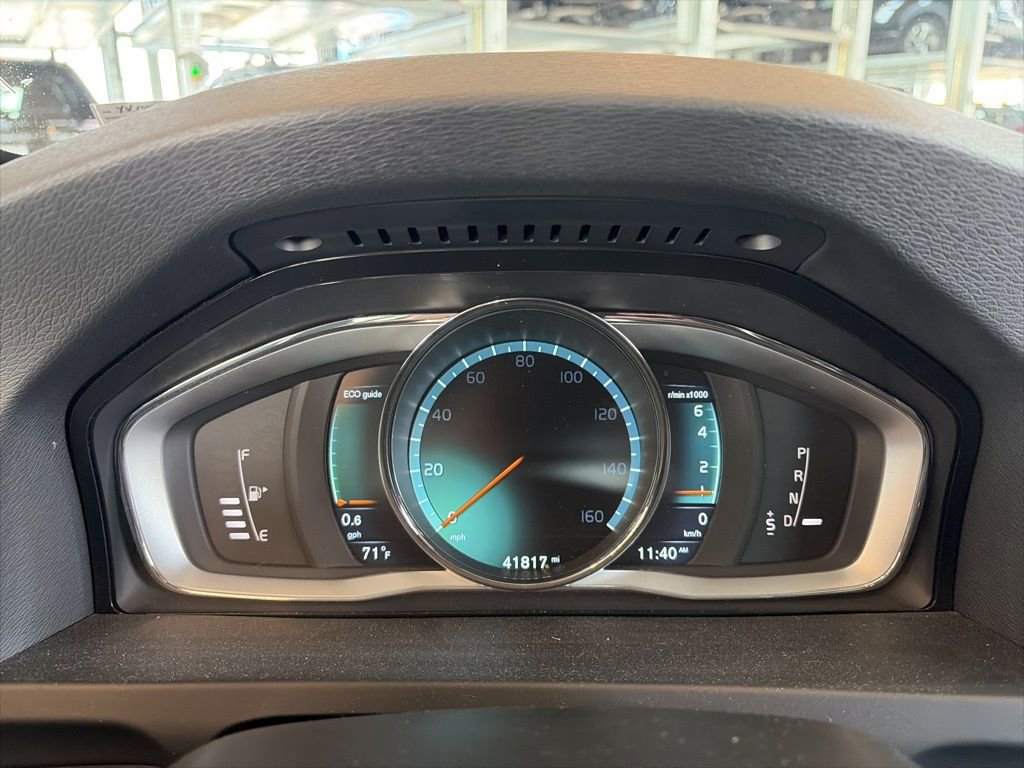 Used 2015 Volvo S60 T5 Premier w/ Convenience Package image 13