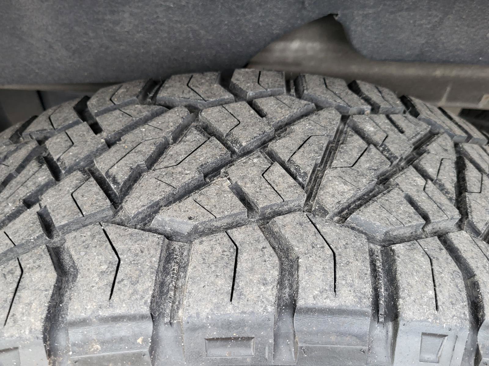 Used 2021 GMC Sierra 1500 AT4 w/ AT4 Preferred Package image 31