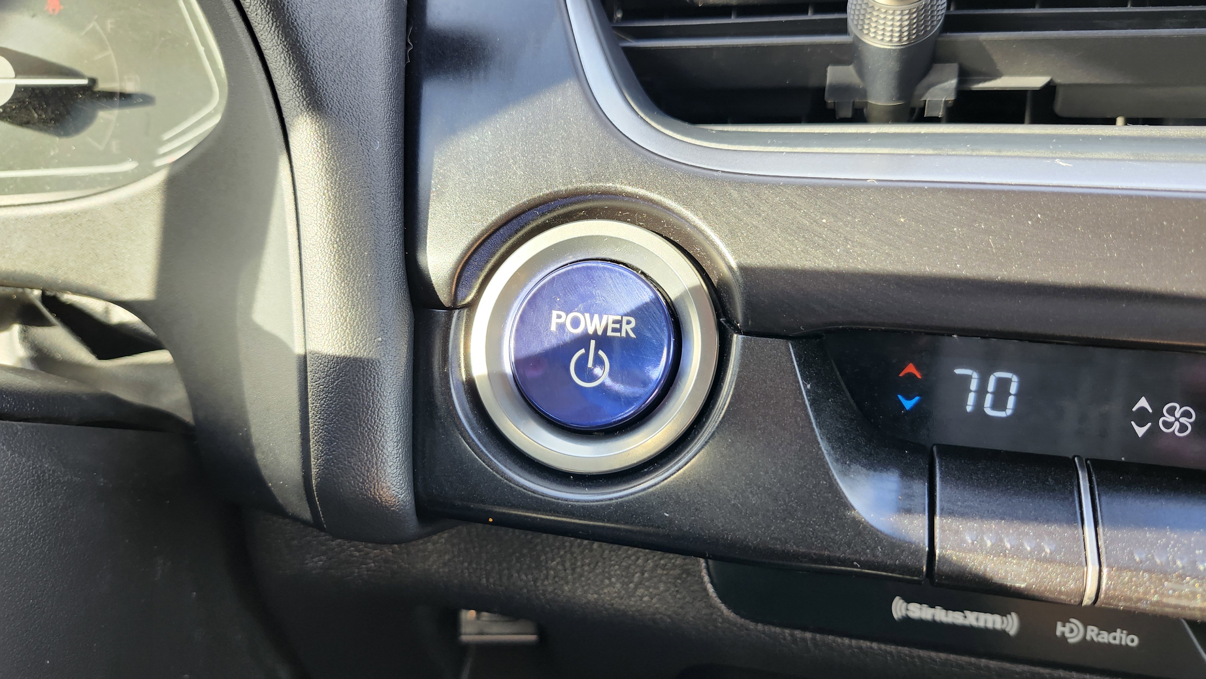 Used 2022 Lexus UX 250h w/ Premium Package image 8