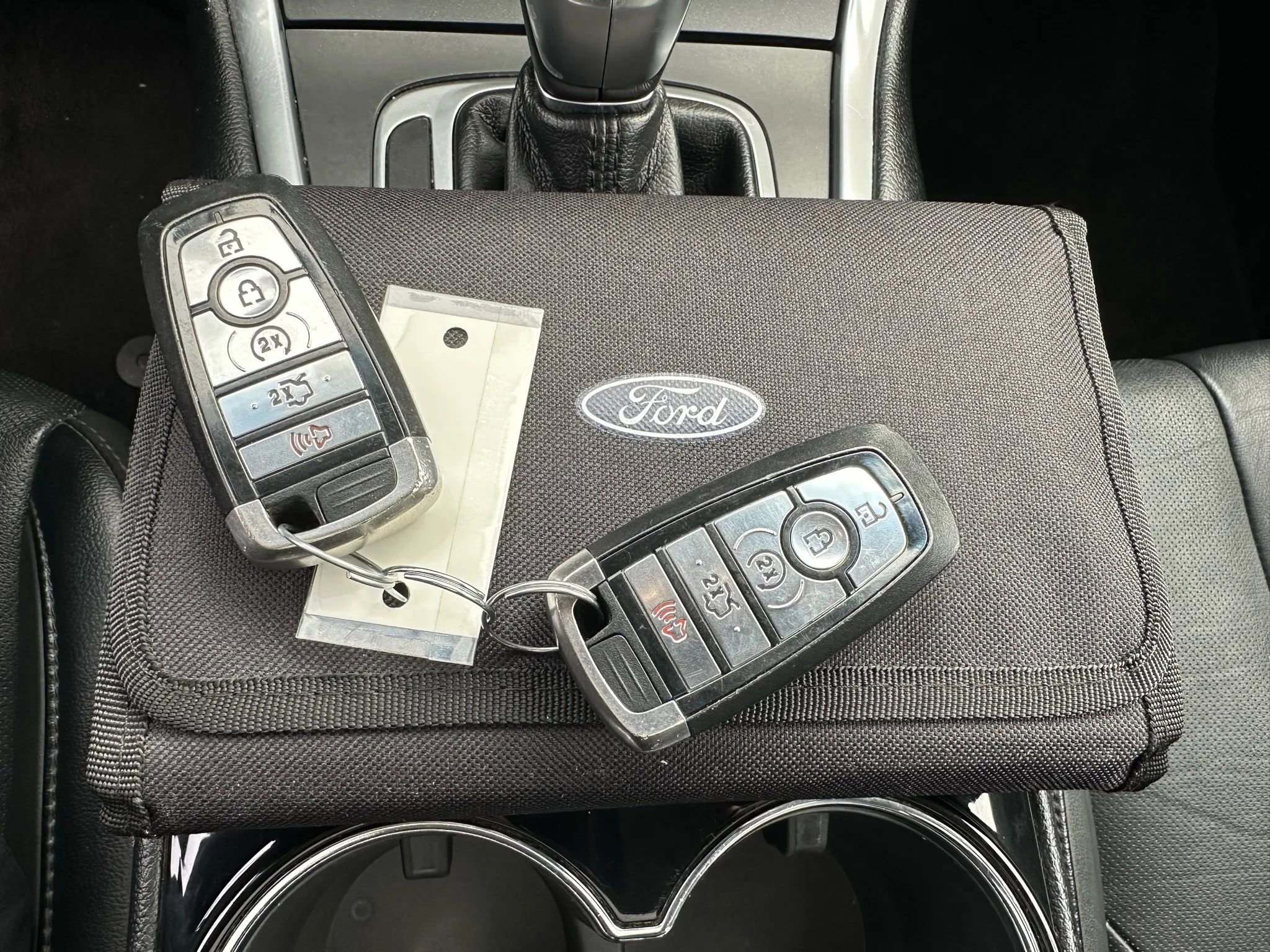 Used 2018 Ford Edge Titanium w/ Equipment Group 301A image 39