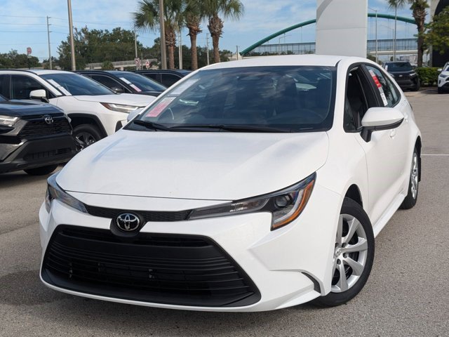 New 2025 Toyota Corolla LE