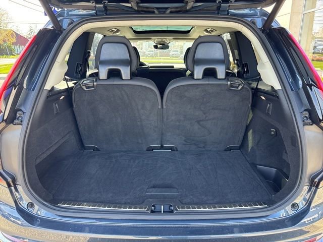 Used 2025 Volvo XC90 B6 Plus AWD/4WD image 11