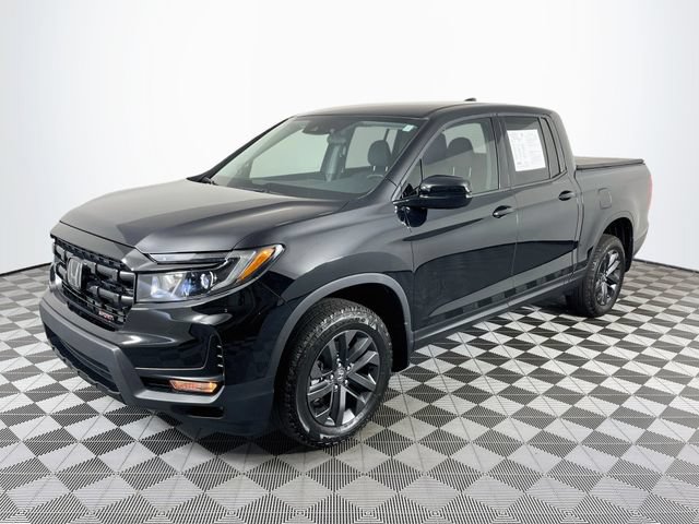 Used 2024 Honda Ridgeline Sport image 4