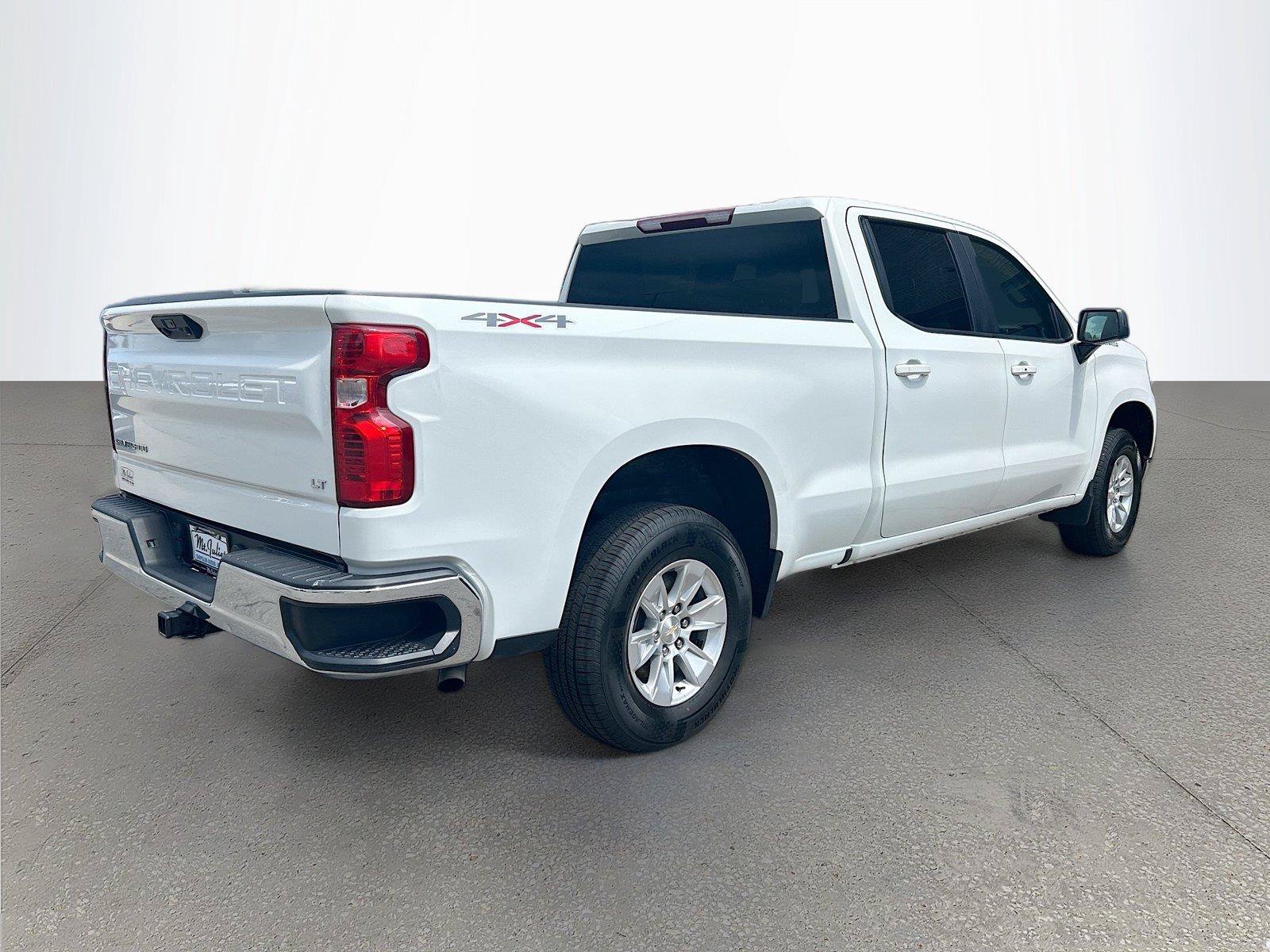 Used 2023 Chevrolet Silverado 1500 LT w/ Protection Package AWD/4WD image 4