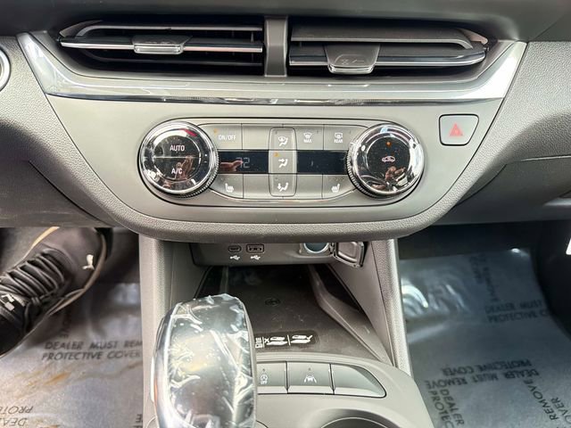 New 2026 Buick Envista Sport Touring w/ Convenience I Package FWD image 25