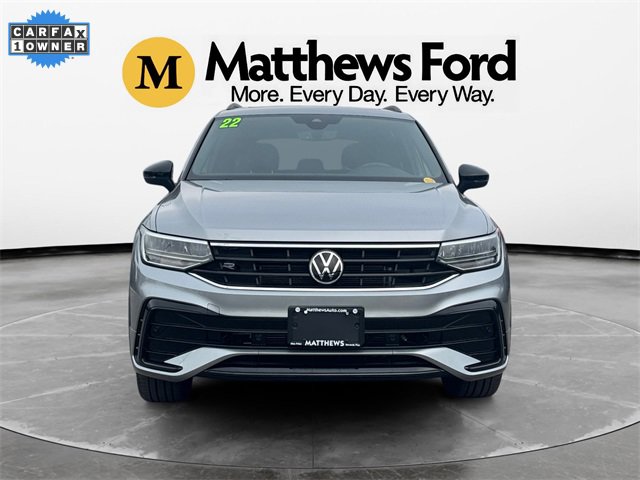 Used 2022 Volkswagen Tiguan SE R-Line image 8