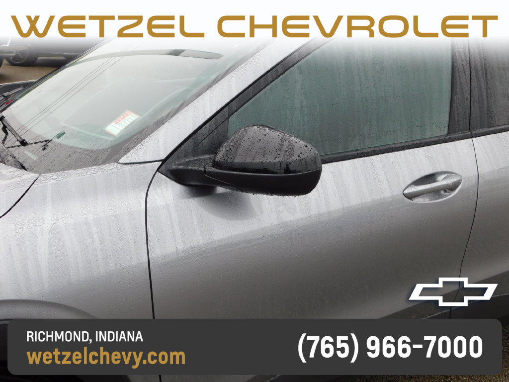 New 2026 Chevrolet Trax LT w/ Midnight Edition FWD image 11