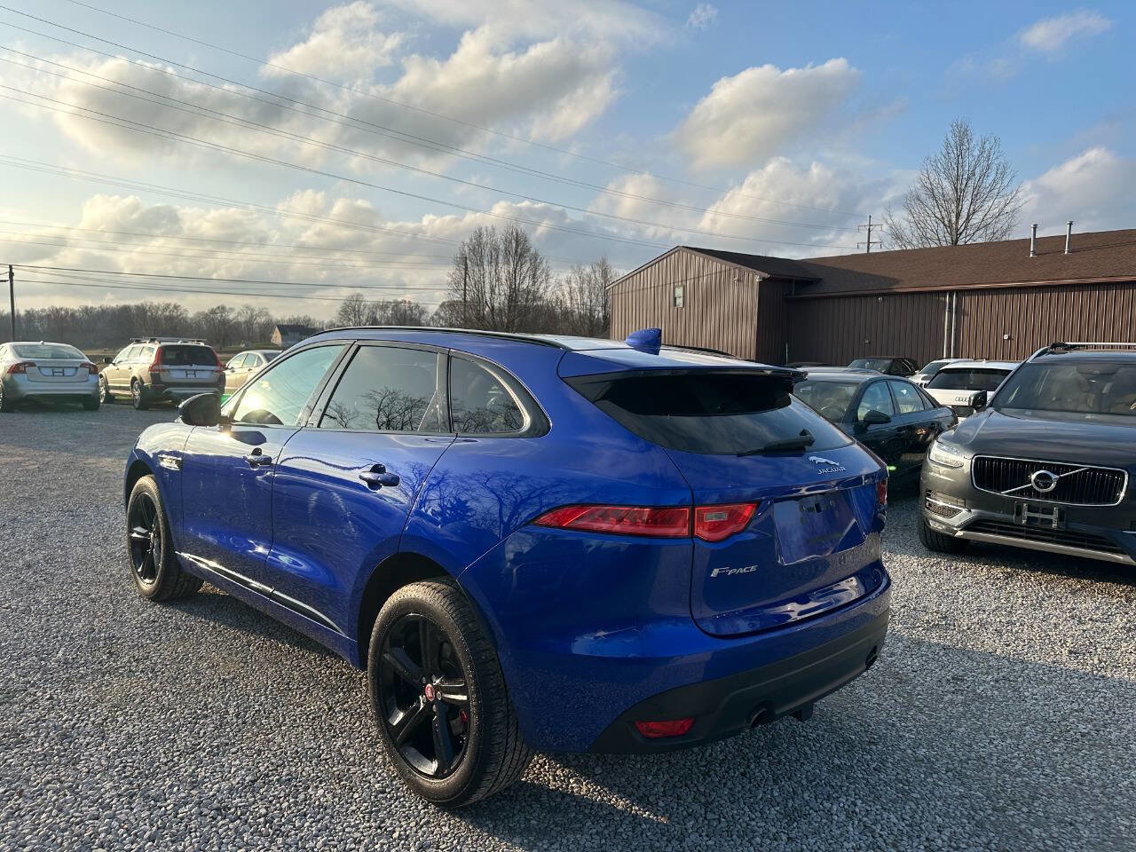 Used 2018 Jaguar F-PACE R-Sport image 8