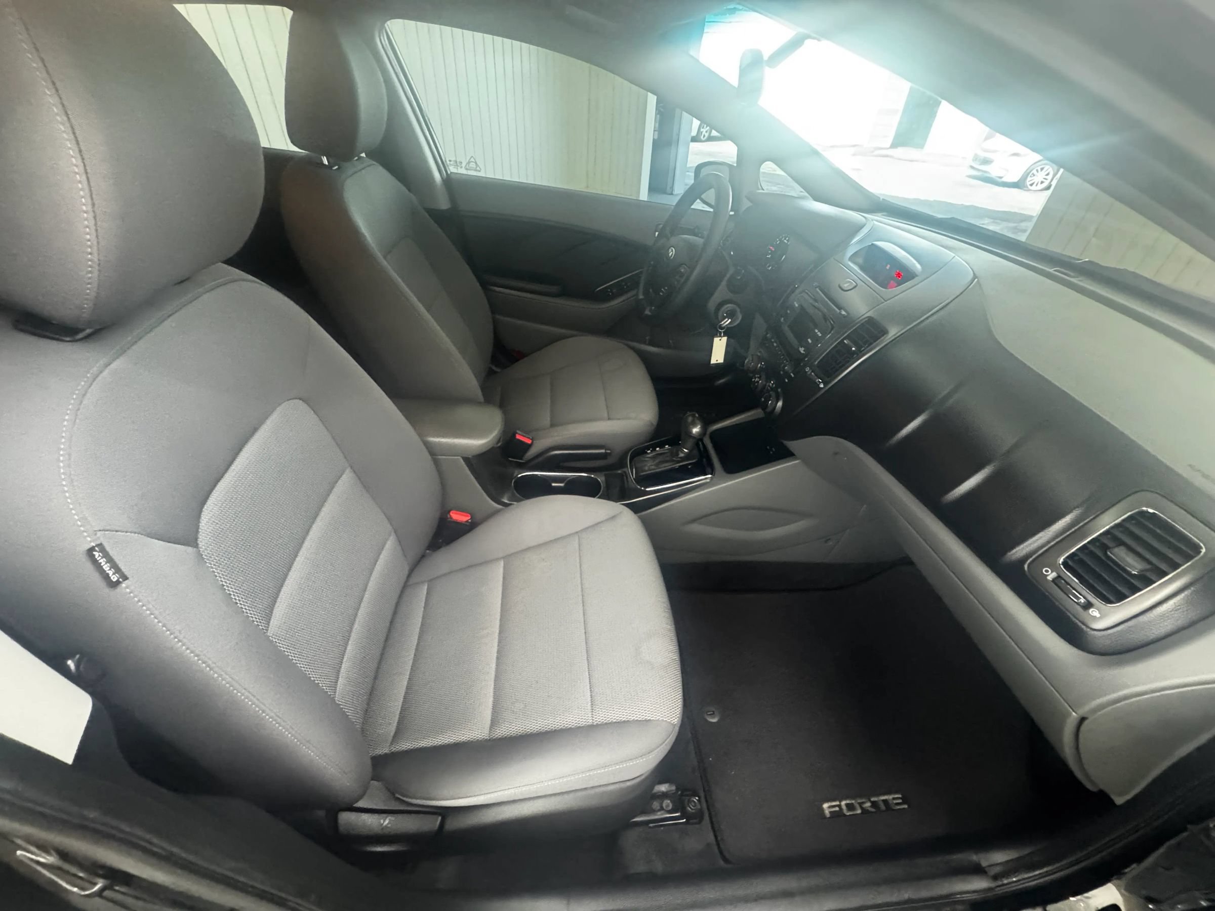 Used 2017 Kia Forte LX FWD image 16