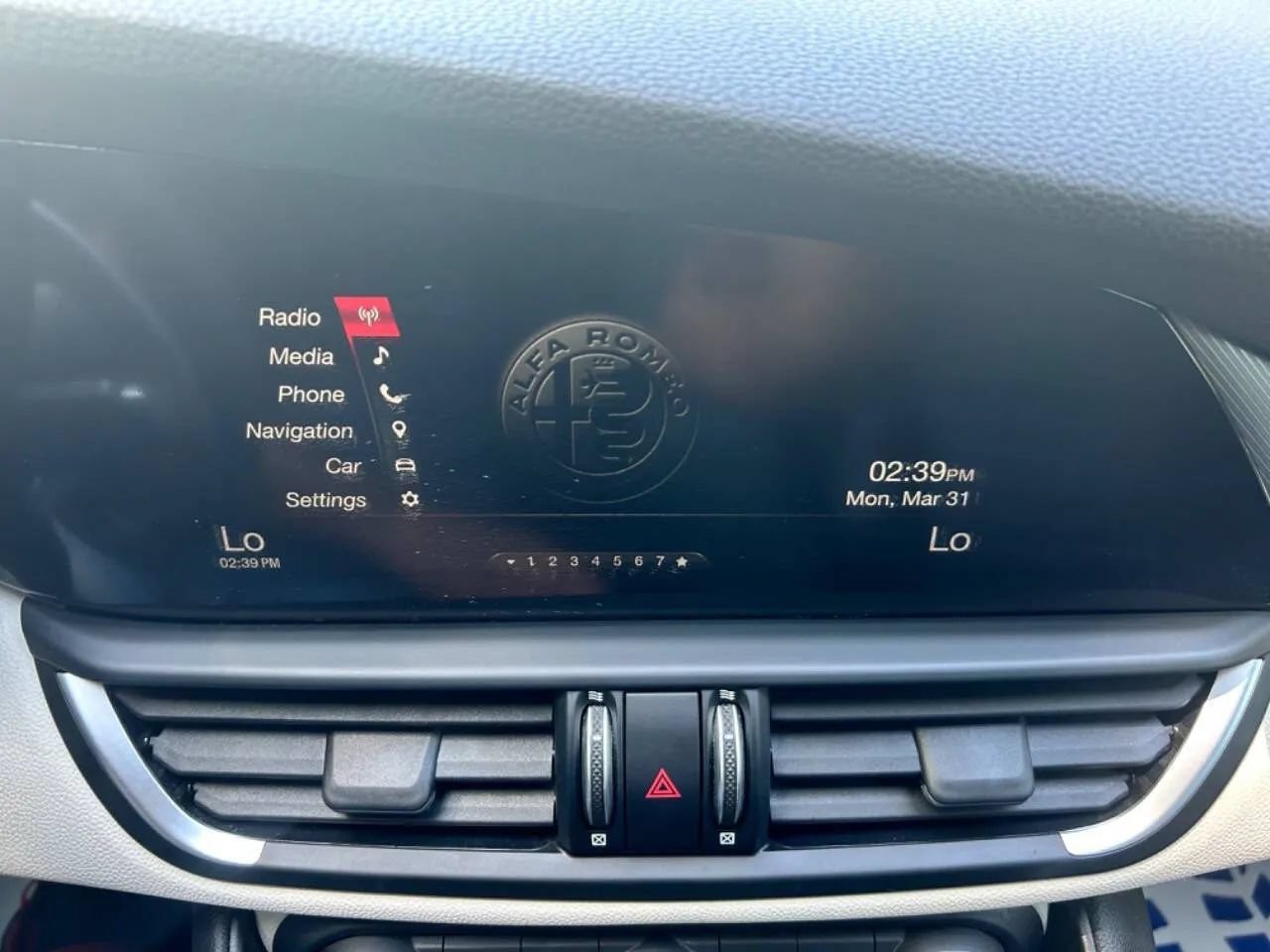 Used 2019 Alfa Romeo Giulia Ti Sport w/ Quick Order Package 22S Sport AWD/4WD image 19