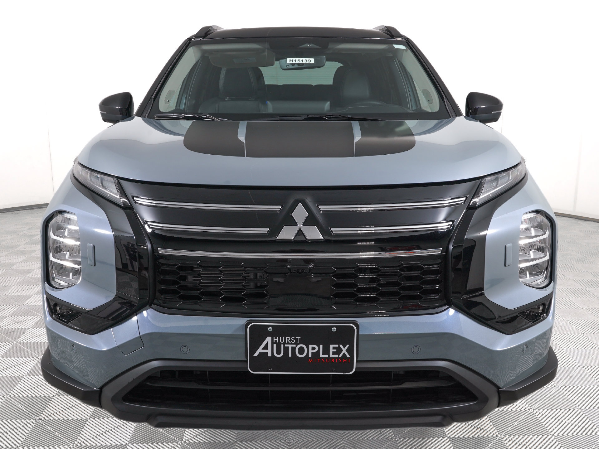 New 2026 Mitsubishi Outlander AWD image 3