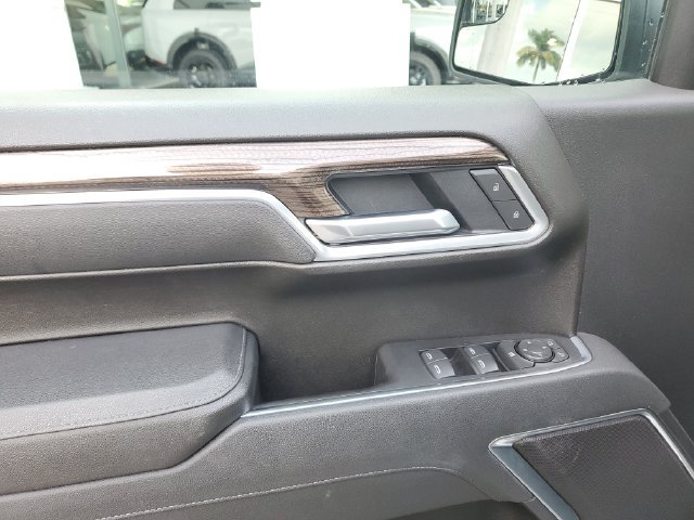 Used 2026 Chevrolet Silverado 1500 RST AWD/4WD image 18
