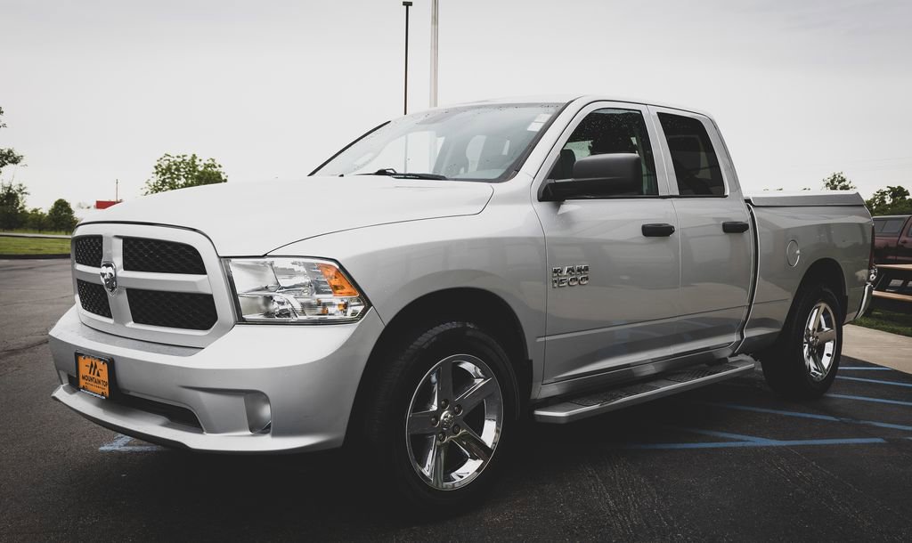 Used 2018 RAM 1500 Express w/ Express Value Package AWD/4WD image 7