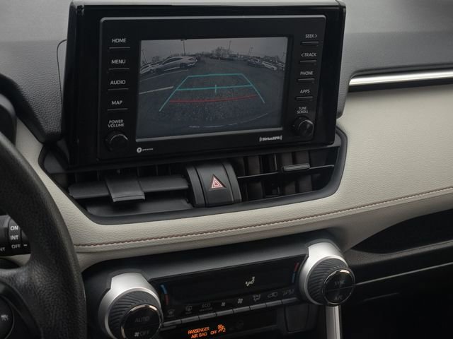 Certified 2020 Toyota RAV4 XLE w/ Convenience Package image 22