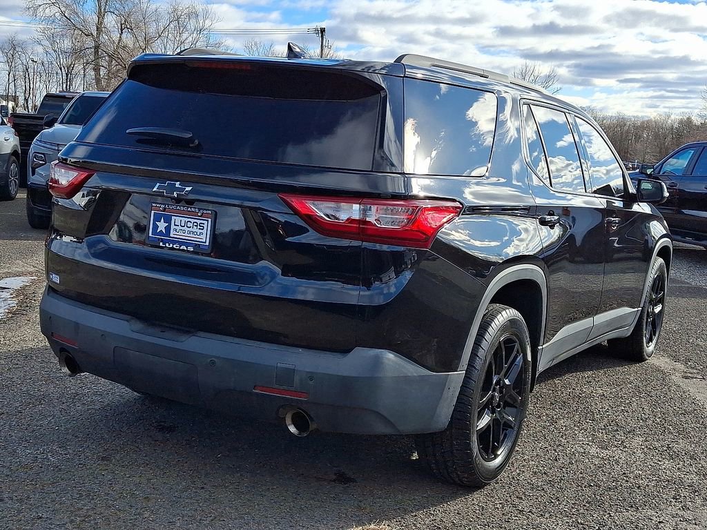 Used 2020 Chevrolet Traverse LT w/ Driver Confidence II Package image 11