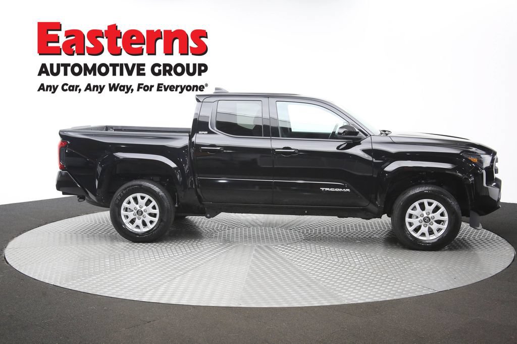 Used 2026 Toyota Tacoma SR5 AWD/4WD image 44