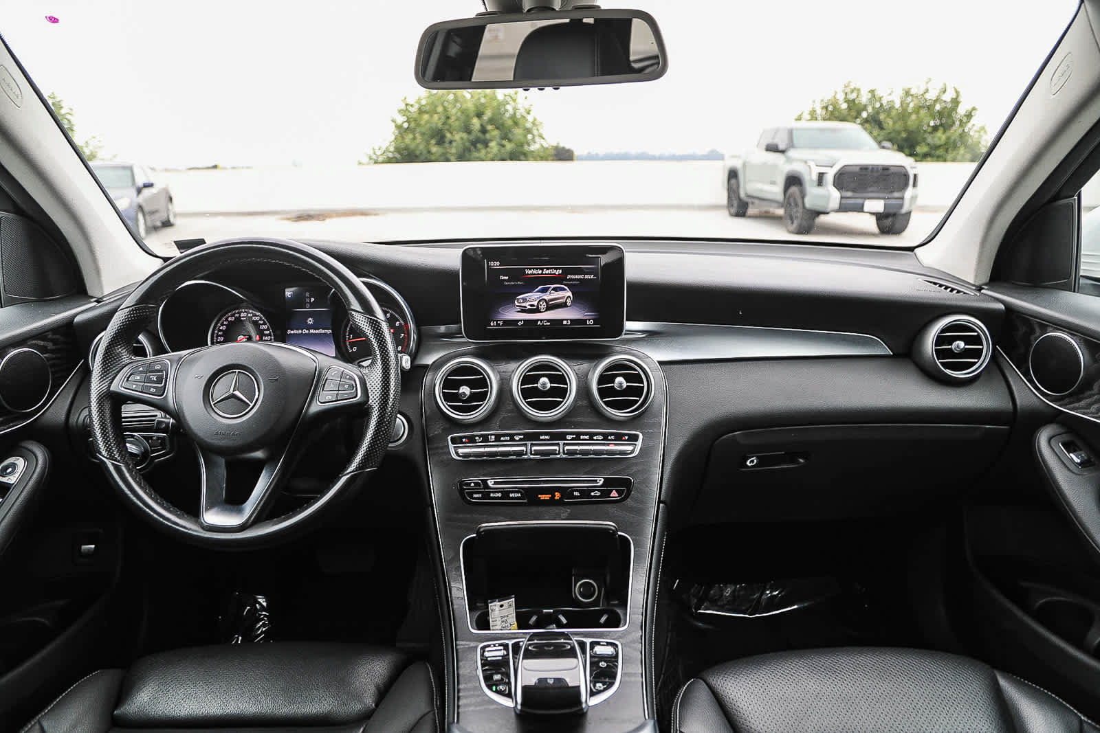 Used 2016 Mercedes-Benz GLC 300 image 12