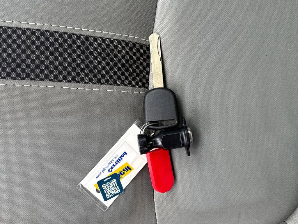 Used 2020 Honda Civic LX image 29