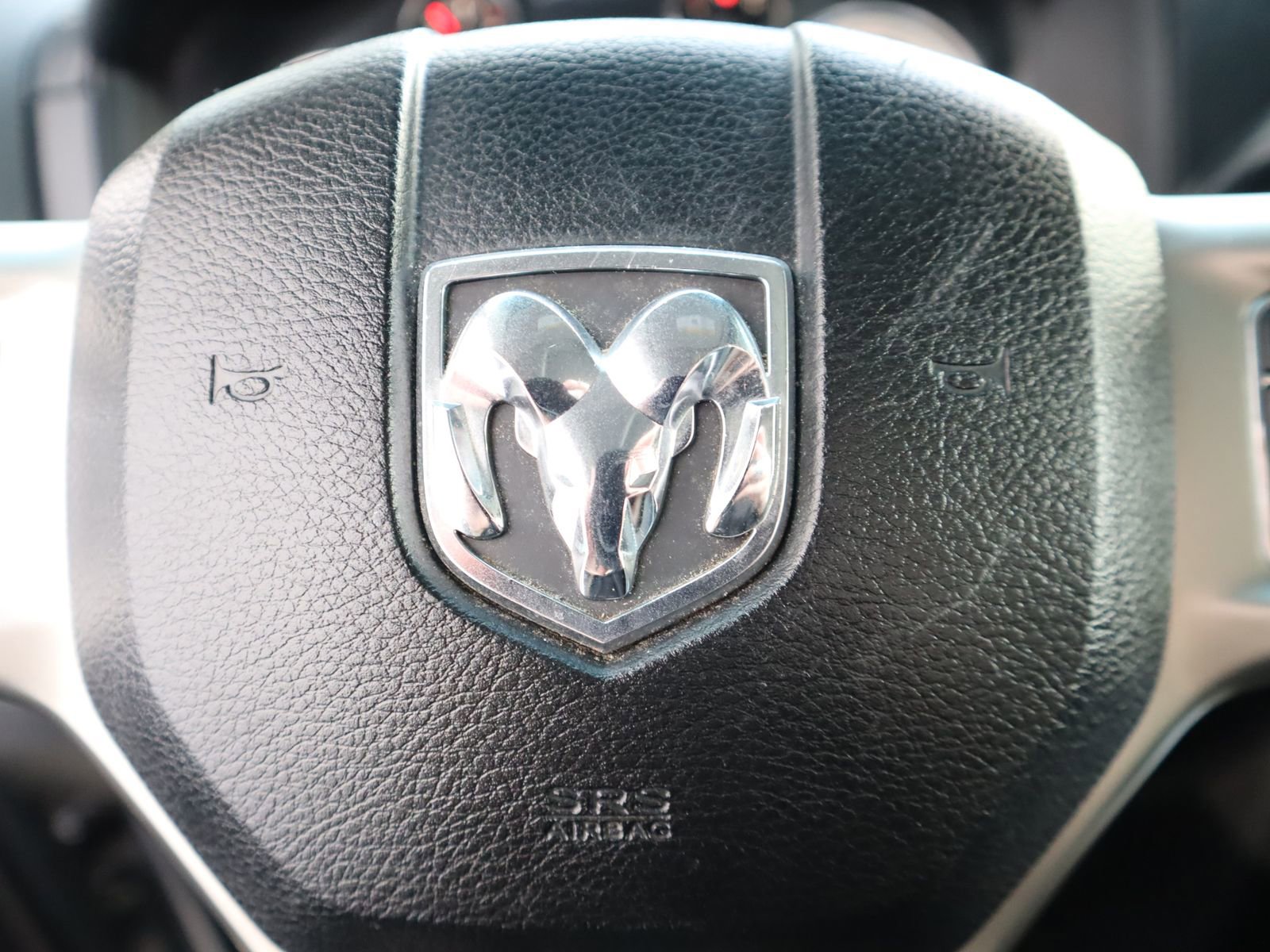 Used 2014 RAM 2500 Laramie w/ Cold Weather Group image 35