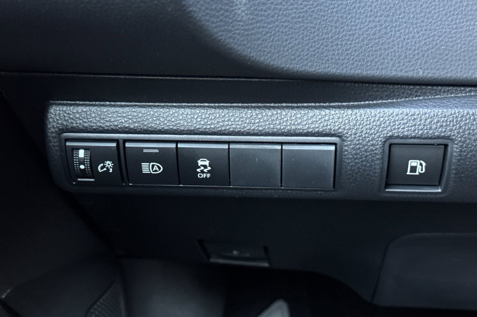 New 2026 Toyota Corolla SE image 29