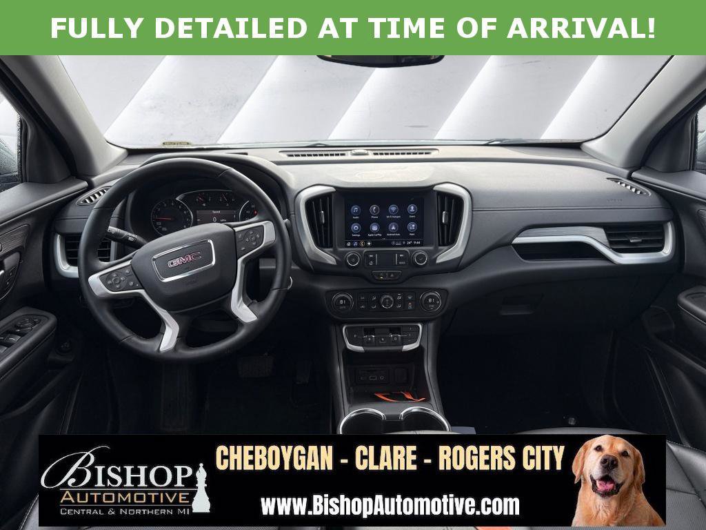 Used 2024 GMC Terrain SLT image 6