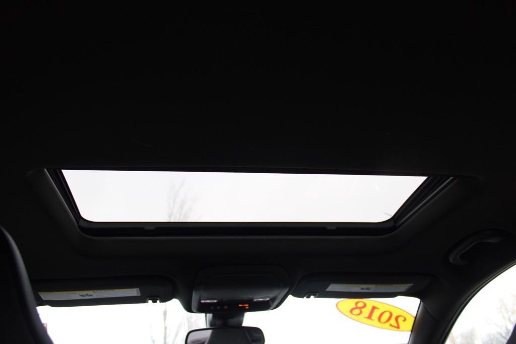 Used 2018 Buick Regal GS w/ Driver Confidence Package #2 image 27